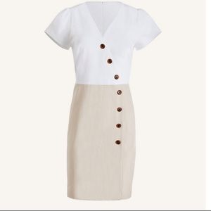 ANN TAYLOR 14 Button Trim V-Neck Sheath Dress